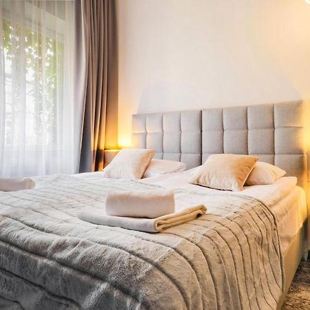 Aparthotel Cracovia Residence Экстерьер фото