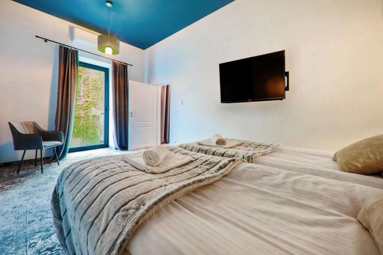 Aparthotel Cracovia Residence Экстерьер фото